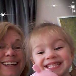 Meet your Posher, Stefanie